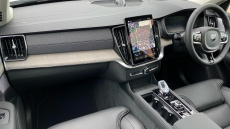 Volvo XC90 2.0 T8 PHEV Ultra Dark 5dr AWD Geartronic Estate